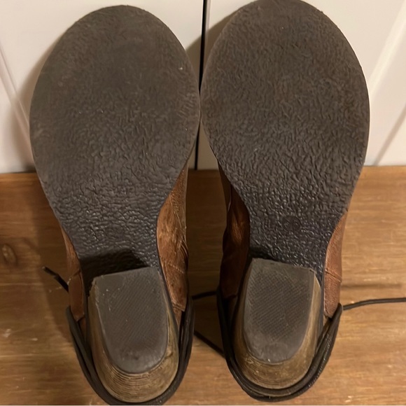 Steve Madden Raglin Bootie in Cognac Brown Size 6.5 - Picture 5 of 13